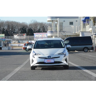 丰田普锐斯 小轿车 轿车 汽车 广汽丰田 指导价269800